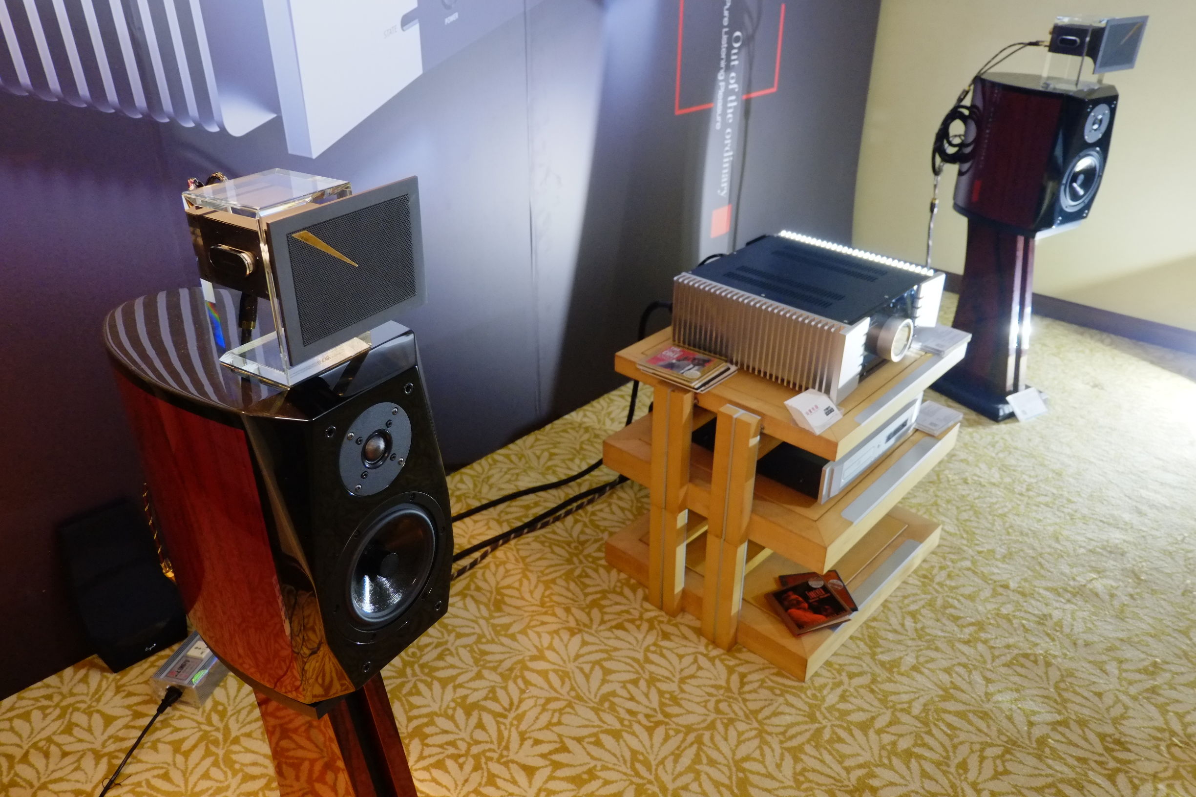 世界顶级音响博览会,世界顶级汽车音响展