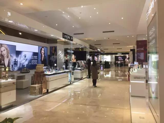 八佰伴商圈有什么商场,上海浦东新区陆家嘴八佰伴