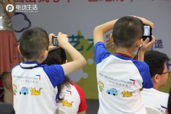 硬汉外表下的暖男大叔专访设计师Daniel