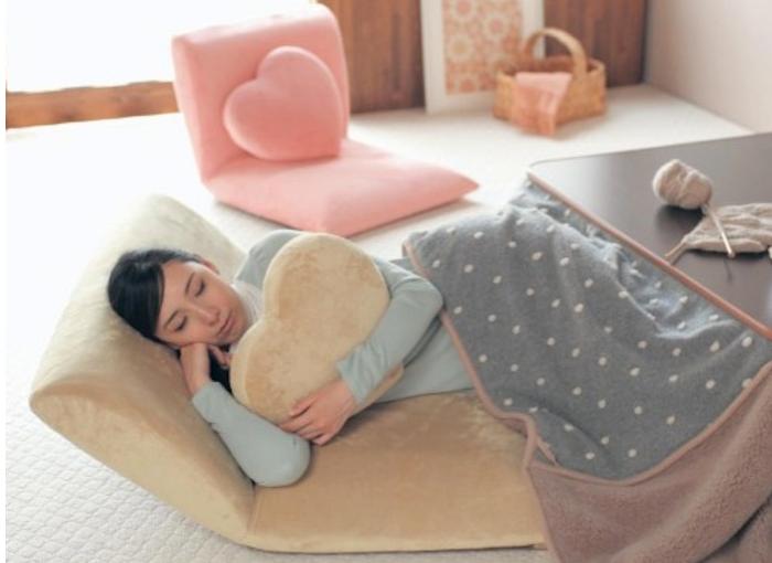 你在用电热毯吗？来看看日本版电热毯长啥样，真会享受！