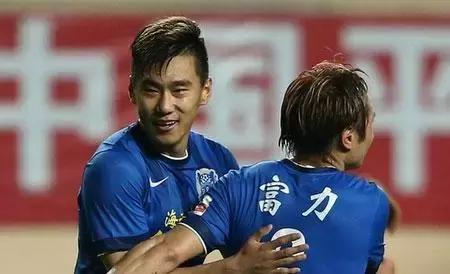 苏宁足球对恒大,足球真的仅仅是一项运动吗