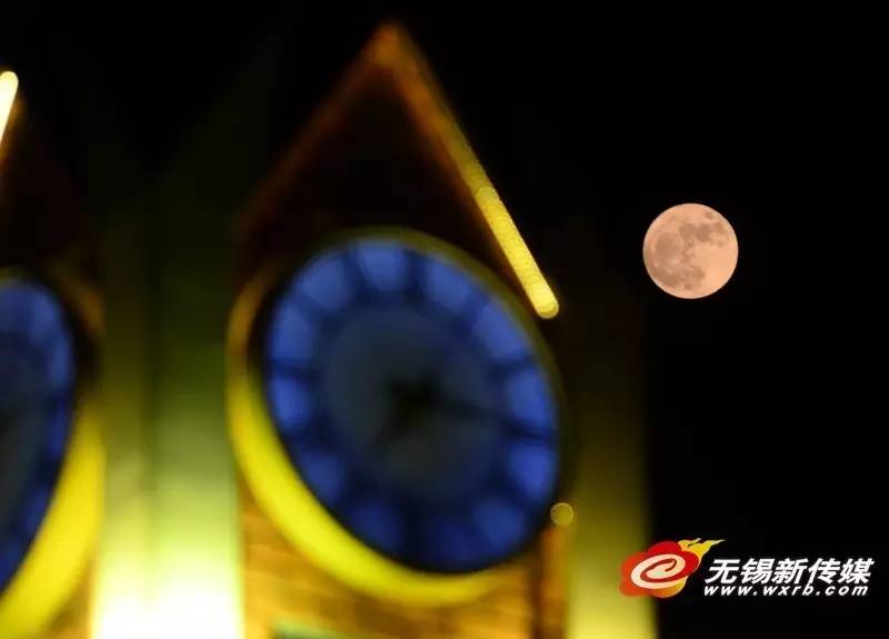 错过再等18年！昨晚的超级月亮太给力，穿透雾霾把梦照亮！