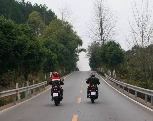 力帆k19150摩托测评,力帆摩托车kpv青春版测评