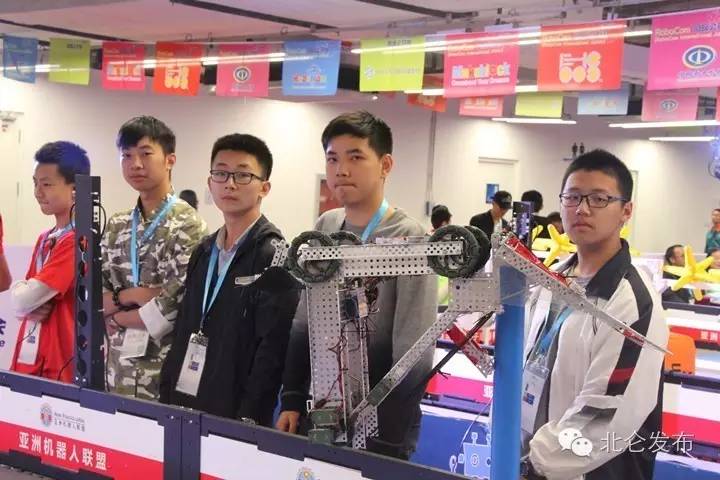 宁波北仑中学实力排名前十名,北仑中学2011年