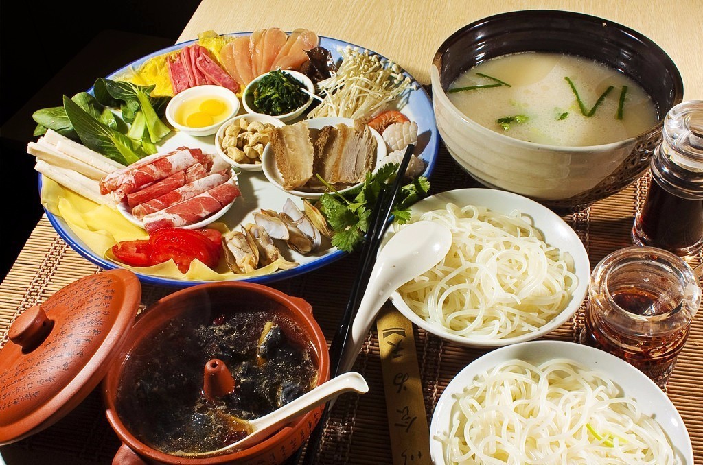 云南美食小吃排行榜10强,中国舌尖上的美食云南小吃