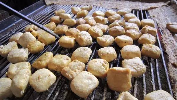 云南美食小吃排行榜10强,中国舌尖上的美食云南小吃