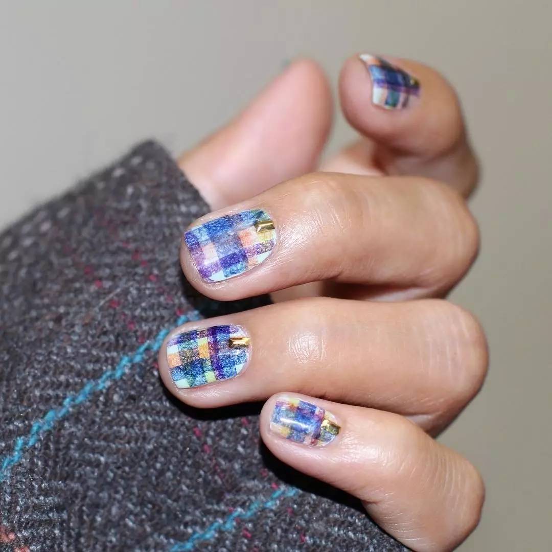 梅子色和冬日绝配眼妆教程,教你化妆的东西