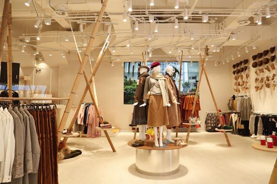 上周末这家新开店被一群网红踏平杭州再出新晋自拍圣地