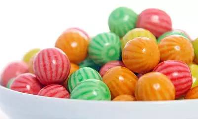 怎么背着父母偷吃零食,盘点你领着爸妈吃过的垃圾食品