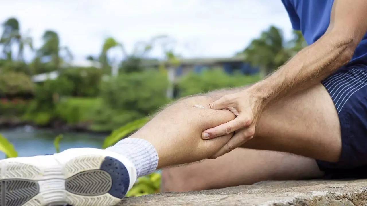 怎么避免跑抽筋,跑步过量如何防止抽筋