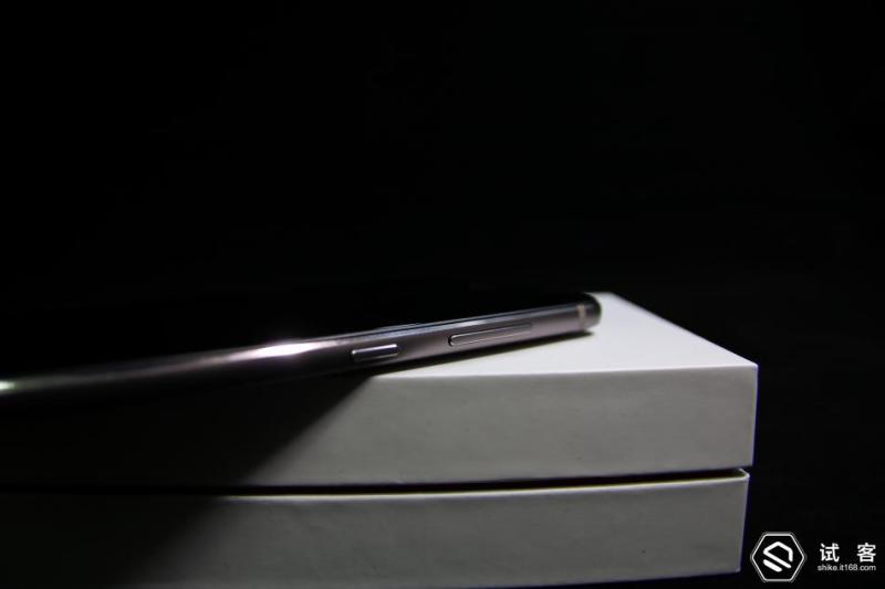 努比亚z11minis换电池,努比亚z11mini