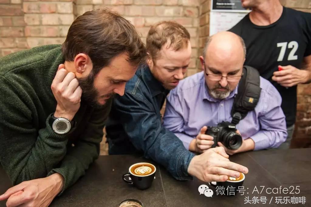 拉花取决于什么,拉花只是为了装杯吗