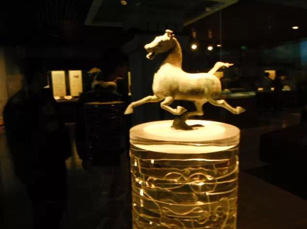 12月旅游特价机票,重庆白菜价机票