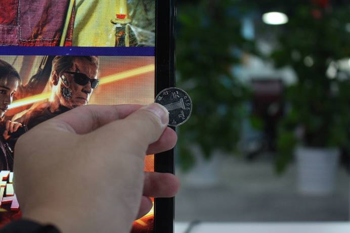 想给家里装个投影仪,有没有必要给卧室装个投影仪