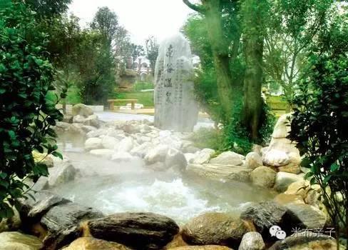 昆明好玩的温泉一人100元,昆明最好的温泉推荐吃住玩一体