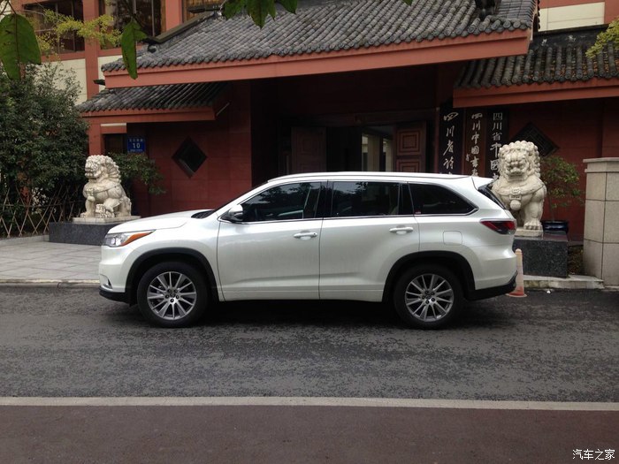 丰田汉兰达v6油耗多少,汉兰达3.5v6二手车油耗