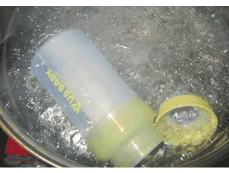 新生儿鹅口疮是什么引发的,新生儿鹅口疮原因