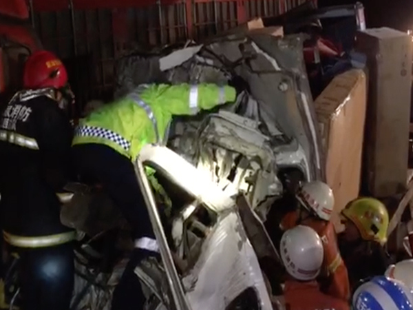 最新京昆高速车祸最新消息,京昆高速公路车祸最新