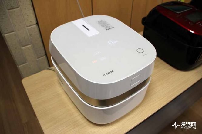 日本电饭煲排行榜第一名,日本电饭煲煮饭对比