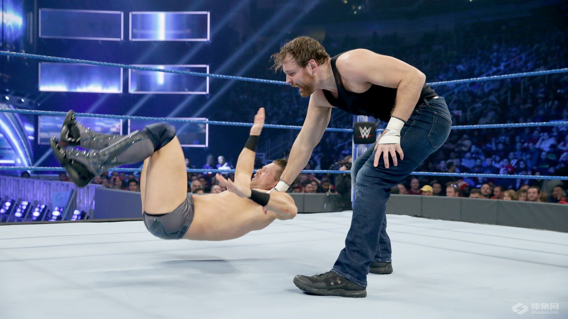 WWE驸马爷风云决战RVD！凯恩抛摔毕雪夫获全场欢呼！