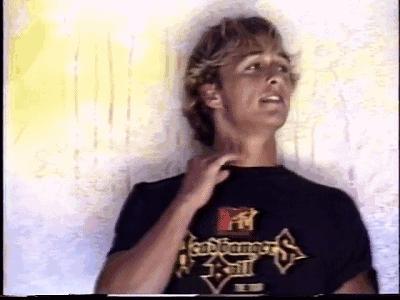 他曾是当红明星,他曾是红极一时的明星