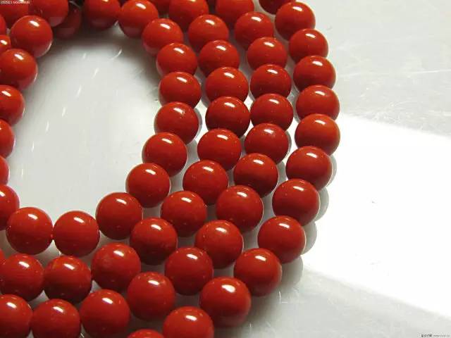 旺桃花的粉色玉石,旺桃花玉石