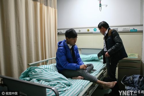 母亲含泪捐献儿子器官救6人,母亲捐肾救子儿子重获新生