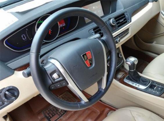 三十万公里的荣威e550,一年后再看现在的自己