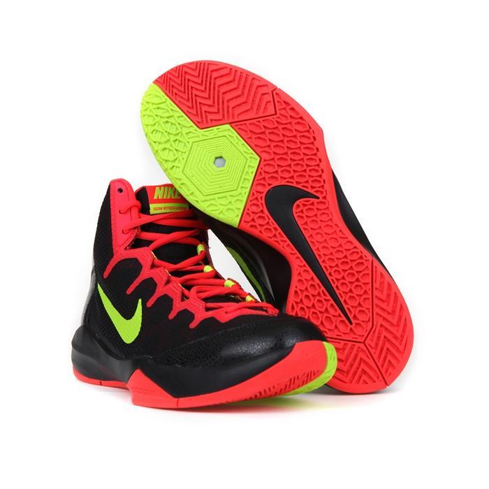 如何选择符合自己的篮球鞋楦型,怎么根据场地选篮球鞋