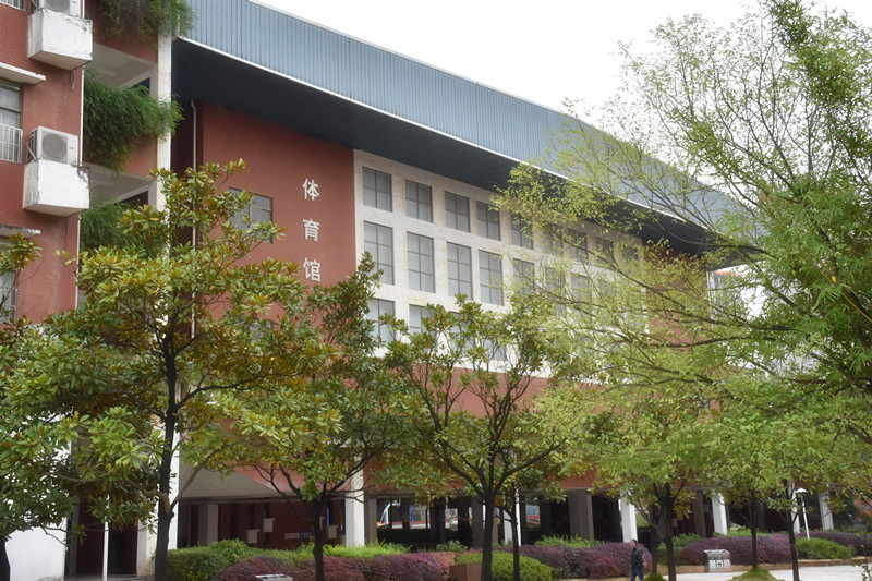 小书灯名校游——广益中学归来，一所好的学校原来是这样的