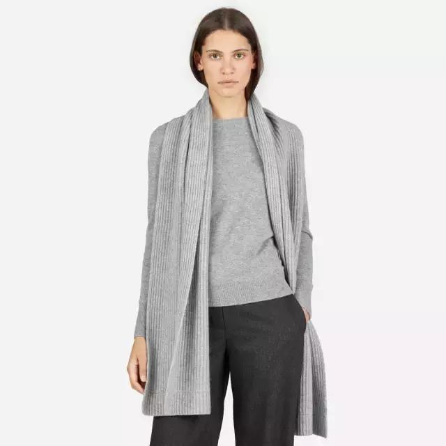 杨幂同款的围巾真洋气,杨幂同款格子围巾