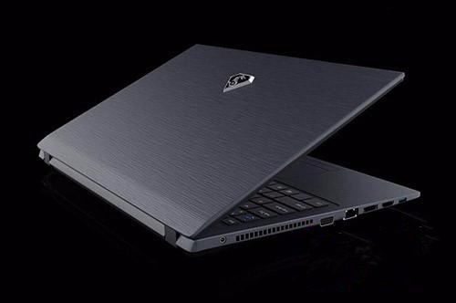 国外一两万的笔记本电脑被这几款7000+的国产机吊打!