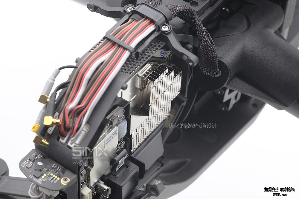 大疆悟inspire2和大疆御2哪个好,大疆悟inspire2怎么样