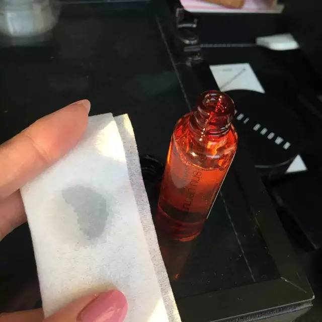 植村秀臻萃养肤洁颜油使用方法,植村秀臻萃养肤洁颜油图片