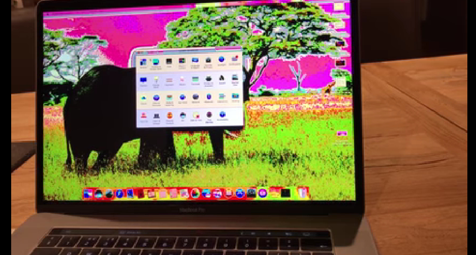 新款macbookpro使用时出现花屏,苹果macbook系统更新白屏