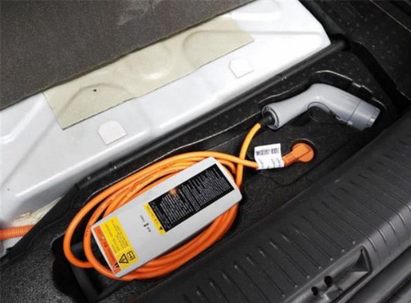 三十万公里的荣威e550,一年后再看现在的自己