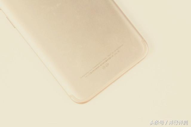 vivo首款折叠屏手机相机参数,vivox系列直屏手机