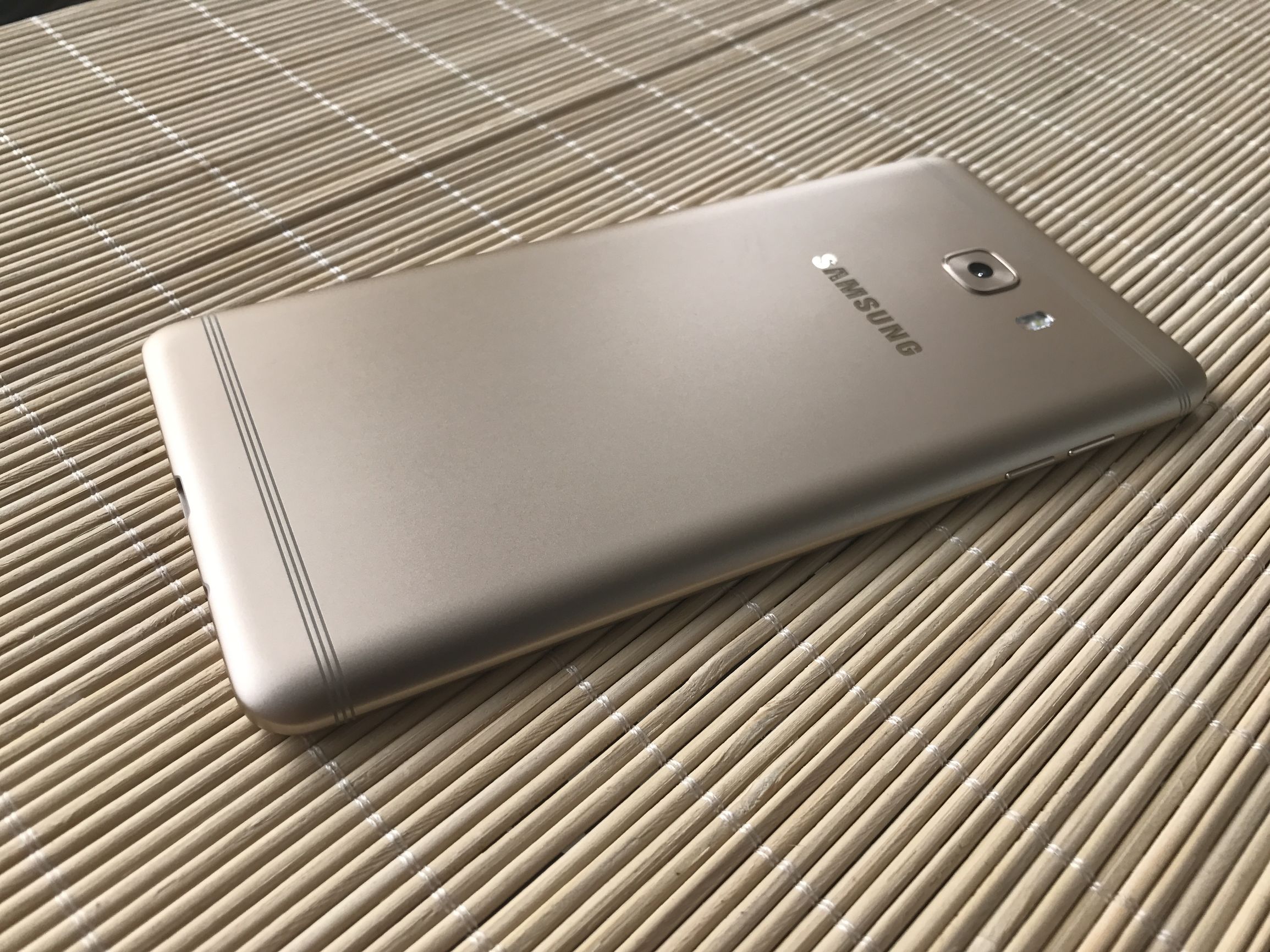 三星c9pro测试,三星c9pro换电池