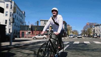 厉害了word哥，换车轮胎就能让你的自行车飞起来