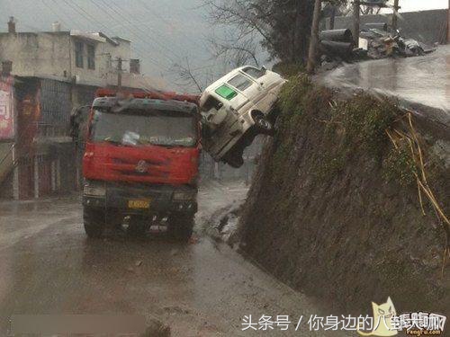 我们老板就爱抽这烟，160元一包一天基本两包