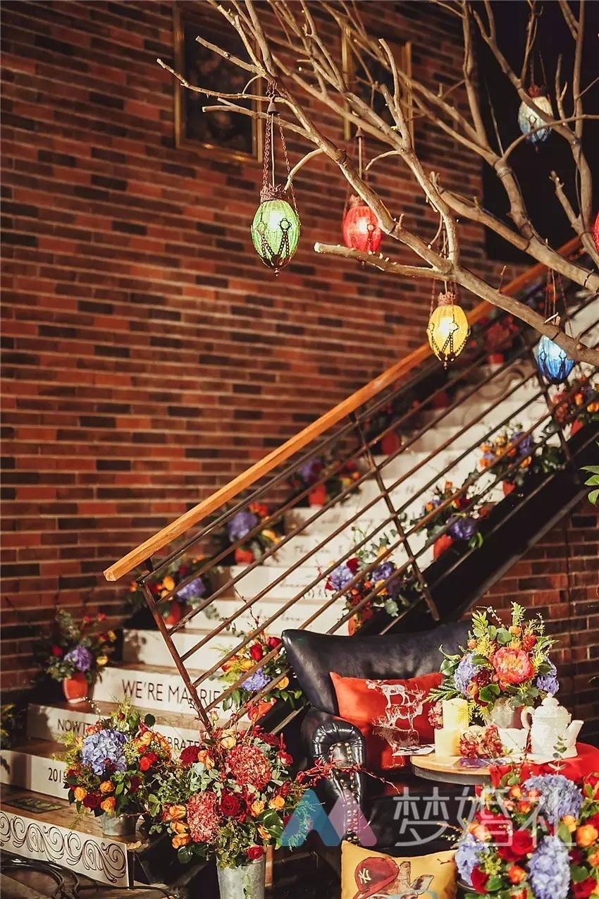 距离和时间终会败给爱情校园婚礼带他们重返高一九班