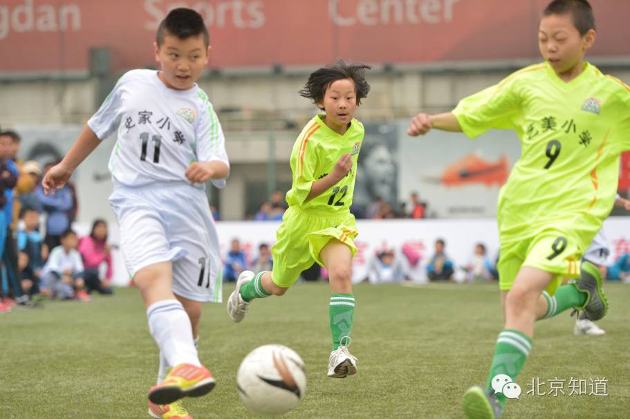 贝克汉姆在阿森纳踢过球吗,贝克汉姆足球教学