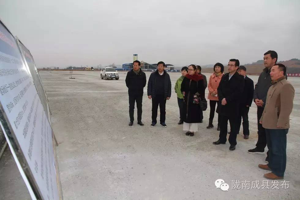 要闻｜*党**外挂职干部考察调研成县电子商务等工作