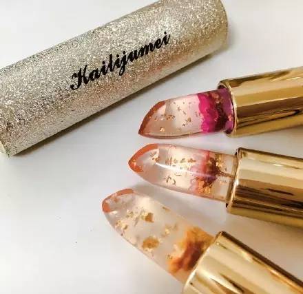 当大家还在购买洋货时，日本女生却爱上了这支来自中国的口红