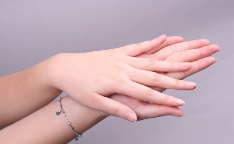 指甲牛皮癣怎么治疗,指甲牛皮癣的最佳治疗方法