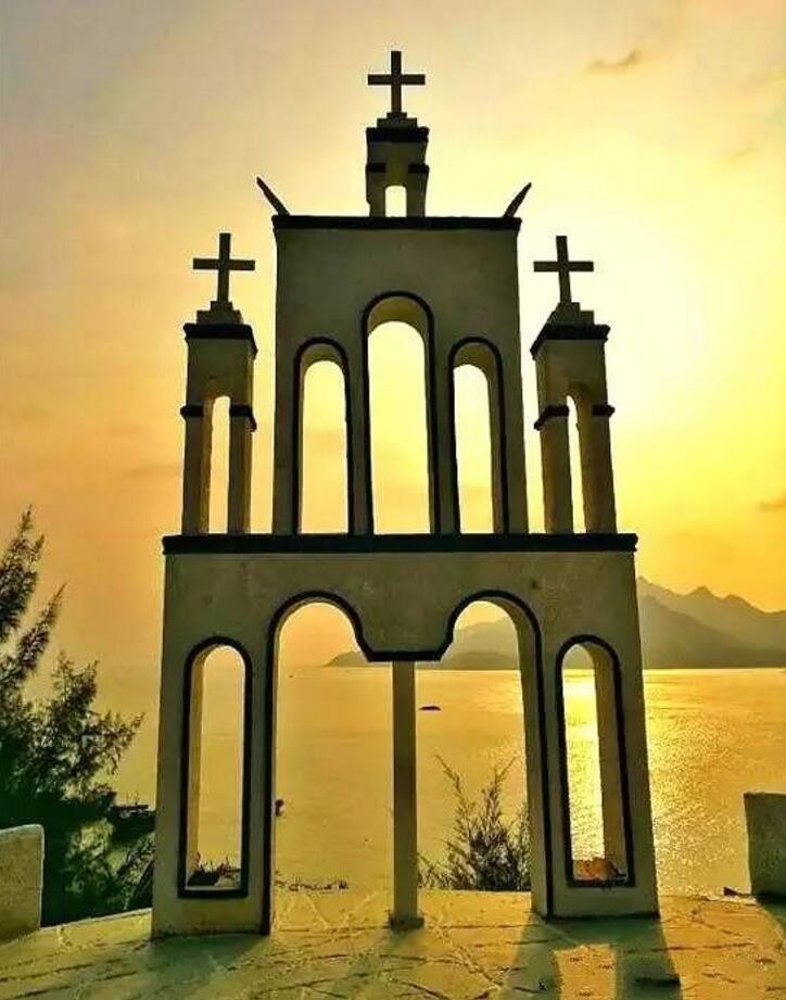 情侣每年都去一个地方拍照,情侣旅行同一个地方拍照