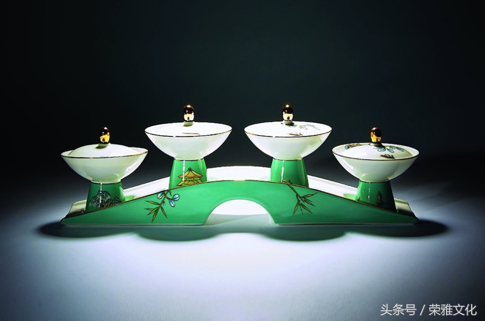 不要在拿超市5块钱一个的瓷器跟国外的高档瓷器比了……