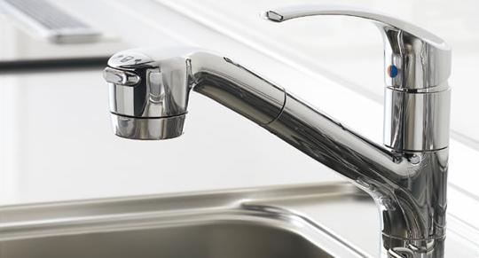 水龙头老是滴水怎么处理,水龙头滴水怎么办教你一招