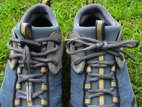 跑步怎样系鞋带才能更贴脚,跑步时怎样系鞋带不容易散开