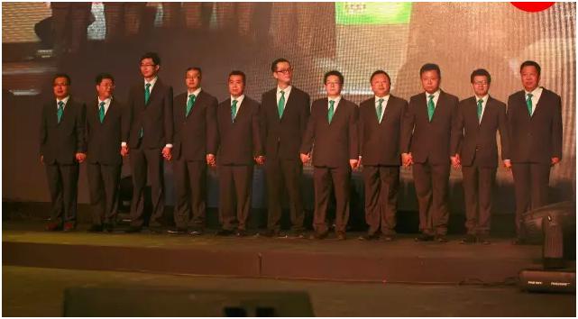 化妆品品牌创始人简介,中国十大化妆品公司品牌